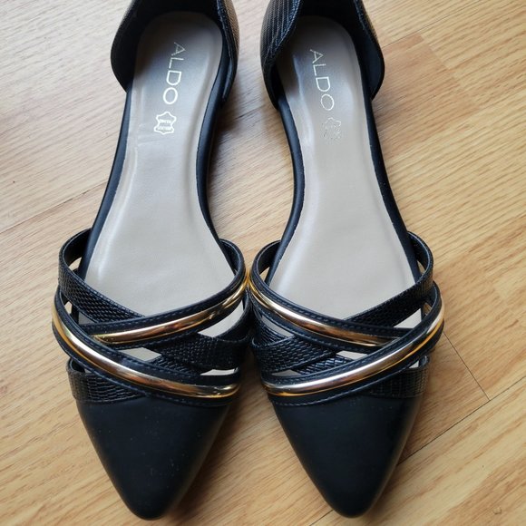 ALDO Black Genuine Leather Flats With Gold Accent - Picture 1 of 7
